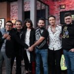 Verónica Jaspeado Instagram - Qué pandillón!! No se pierdan @miembrosalairetv hoy a las 9:30 pm por @canalunicable ❤️😎