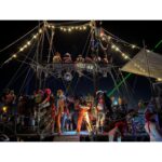 Verónica Jaspeado Instagram – #tbt @burningman 2022 ☀️😎

Miau. 😈
