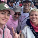 Verónica Jaspeado Instagram – #nuestrademocracianosetoca #mexico 🩷🇲🇽 zócalo lleno !!! Mexican@s de mi amor !!!