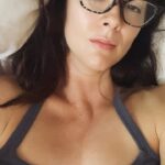 Verónica Jaspeado Instagram - Wenos días 🥱 Q hr es? Q día es hoy ? Q hago aquí y quién soy yo? 😑✌🏼ah si. Planeta tierra.