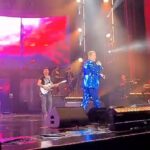 Verónica Macías Instagram - Concierto de Emmanuel y Mijares Auditorio Nacional @emmanueloficial #emmanuelymijares #emmanuel