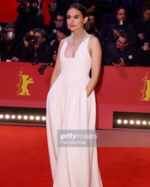 Verónica Echegui Instagram - By @florencereveillaud 💎 @dior 

At the @berlinale with the @europeanfilmpromotion ❤️