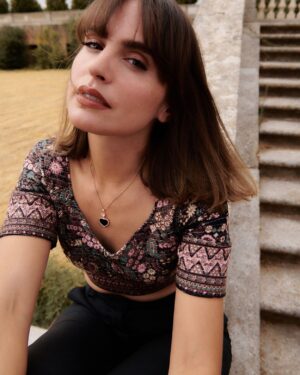 Verónica Echegui Instagram - @andresgarlujan for @magazinelavanguardia 🍁
@pedrocedeno1 @florencereveillaud ❤️