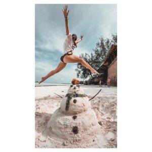 Veronika Arichteva Instagram - Hezkou 1. adventní neděli přeje Veru, Bisi, Luka a Pískulák Už se těšíme na tu Ladovskou zimu a vánoční atmosféru. Trochu. 😀