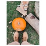 Veronika Arichteva Instagram - Jsem vyrobila. Obě. Home made. Šetrný k životnímu prostředí, bio produkce, s certifikací, jedna s přidaným cukrem. A na Dušičky budem vzpomínat a mávat prababičkám, pradědečkům a dědečkovi Atanasovi. 🧡