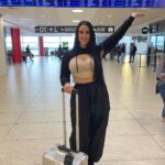 Veronika Danišová Instagram – Za prácou✈️❤️ #nebesky
