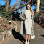 Veronika Mindal Instagram - Fall colors are funny. They’re so bright and intense and beautiful. It’s like nature is trying to fill you up with color, to saturate you so you can stockpile it before winter turns everything muted and dreary. Coat #celvinklein Bag #DKNY Suit skirt&jacket #JessicaSimpson . . . #actress #model #maturemodel #singer #songwriter #Hollywood #LosAngeles #NewYork #Paris #Milan #Artist #Instagram #Instastyle #tattooedgirl #Insta #Bloomingdale #dress #mature #fashion #design #fashiondesign #macys #певица #актриса #Fashionblogger #veronikamindal