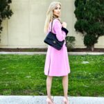 Veronika Mindal Instagram - Continue experimenting with my style and one more retro outfit by @retrostage_official By the way, it’s covered by my song “In Your Eyes”. . . . Coat #retrostage Bag #chanel follow for more fashion & music inspiration . . . . . #actress #model #maturemodel #singer #songwriter #Hollywood #LosAngeles #NewYork #Paris #Milan #Ukraine #talent #artist #Instagram #Instastyle #tattooedgirl #Insta #vogue #style #outfit #fashioninspiration #retrostage, #retrostagedesign #veronikamindal