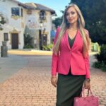 Veronika Mindal Instagram - Sometimes we miss the old times where seems nature was neater, people were gentler, where fruits tastier, words more trustable, hearts more real, and where people’s looks were more meaningful! But old times never come again. Let’s create our today worth it. . . . #dress #zara #jacket #tommyhilfiger #bag #prada #shoes #franksarto #bracelet #hermes . . . . #elegantstyle #elegantfashion #elegantoutfit #classy #classyfashion #oldmoney #oldmoneyaesthetic #oldmoneystyle #styleguide #styleblogger #outfitgram #style #outfit #fashioninspiration #singer #actress #maturemodel #Fashion-influencer #Fashionblogger #veronikamindal