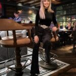 Veronika Mindal Instagram - I’m wishing you all the best New Year & a rich life. May this year be filled with prosperity for you! I wish you all good people have 365 days of never-ending joy in 2024. It was a very nice New Year eve with my mother in Water Grill Costa Messa. . . . Outfit by #ronnykobo Boots #marcfisher Follow for more fashion, inspiration and music . . . . #actress #model #maturemodel #singer #songwriter #Hollywood #LosAngeles #NewYork #Milan #Ukraine #talent #artist #Instagram #Instastyle #vogue #style #outfit #fashioninspiration #fashion #design #fashiondesign #певица #актриса #Fashion-influencer #Fashionblogger #veronikamindal #outfitideas #outfitinspo
