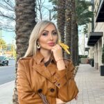 Veronika Mindal Instagram – Autumn mood in January presented by coffee & chocolate colors.
.
.
.
Leather trench coat #elitetahari
Leather Boots #luckybrand
Bag #meliebianco
Pants by #kendalljenner & #kyliejenner
.
.
.
.
.
#actress #model #maturemodel #singer #songwriter #Hollywood #LosAngeles #NewYork #Paris #Milan #Ukraine #talent #artist #Instagram #Instastyle #tattooedgirl #Insta #vogue #style #outfit #fashioninspiration #fashion #design #fashiondesign #veronikamindal