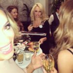 Veronika Nízlová Instagram - Ked sa hrabes v starych fotkach❤️ @pamelaanderson
