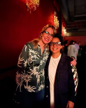 Vicci Martinez Instagram - The #clonehigh premiere in LA was a blast and I can’t wait for you all to see it too!!! May 23 on @hbomax Thank you @ericarivinojahollywood for your 💛 and everyone else on the team who gave me the opportunity to bring Frida BACK to life! 🧬 🌹 🎨