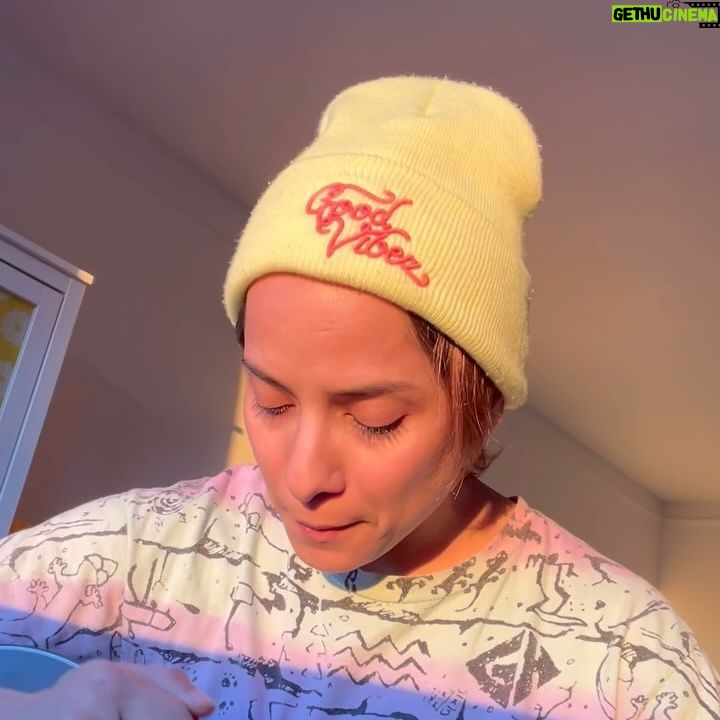 Vicci Martinez Instagram - ANXIETY- I was having an anxious moment, so I wanted to dust off this oldie and re-learn her while sun was setting-It’s a song me and my friend Abby wrote at sunset on a “camping” trip 🍄🤩🍄, but yes-how life’s quite a Trip, wild rides-Anxiety, and Ecstasy!! enjoy the 🌅! I’ll play you a way better version at a Live show one day 💛🤣
