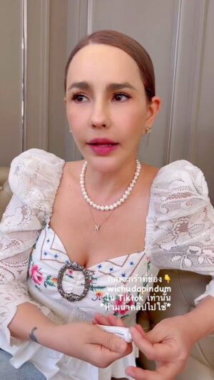 Vichuda Pindum Instagram - 💥Promotion ราคาพิเศษ หมดแล้วหมดเลย💥
.
Kelosil 3 หลอด จากปกติราคา 2,900.-
💙พิเศษ 3 หลอด 999.-💙 พร้อมจัดส่งฟรี
👉🔴 ทักไลน์ wichudapindum 🔴

🔥🔥Promotion พิเศษฉลอง 20 ปี🔥🔥 Kelosil ลดรอยแผลเป็น‼ 
เจลลดรอยแผลเป็นแบบ “ เคลือบ “ 
!!!! ท้าให้ลอง👍🏻💗
.
สามารถทาที่ไหนได้บ้าง ❓
✅ แผลคีลอยด์
✅ แผลเป็นทุกชนิด
✅ แผลพุพอง(ที่หายสนิทแล้ว)
✅ แผลผ่าตัด
✅ แผลหลุมสิว
✅ แผลนูนแดง
✅ แผลจากอุบัติเหตุ