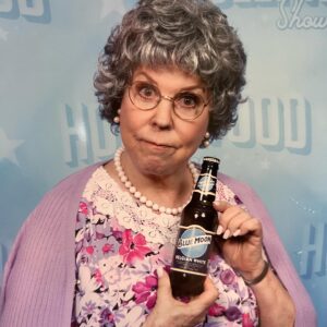 Vicki Lawrence Instagram - I drink a beer on occasion…and when I do, it’s always Blue! @bluemoonbeeruk #thelmaharper @mamasfamily #beer