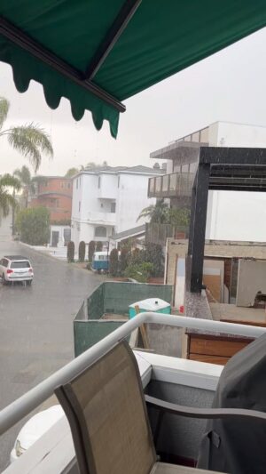 Vicki Lawrence Instagram - Wowser! #socal you go! #hailstorm #wildweather coldest winter ever!