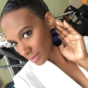 Vicky Jeudy Instagram - Just me behind the scenes. 
#VickyJeudy