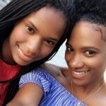 Vicky Jeudy Instagram - This cutie (Journee Brown) @journeenb is everything to me and did a wonderful job in Janae's flashback. Thanks @jen_euston for casting my twin! #LittleJanaeWatson #journeebrown