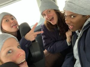 Vicky Jeudy Instagram - Sweet memories with my cast mates.  Love you ladies ! Tag your favorite cast mate ! #TBT #OITNB