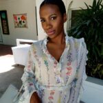 Vicky Jeudy Instagram - Game time 💋 Time for change is now. 💄 @maritzaboudoir #vickyjeudy #haititechsummit17 #reboothaiti