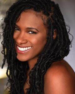 Vicky Jeudy Instagram - Are you your OWN person? 📸 @robinemtagephotos 💇🏾‍♀️ @minasfancy