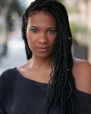 Vicky Jeudy Instagram - Happy Friday!