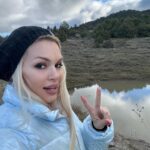 Vicky Kavoura Instagram - ❄️☃️