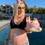Vicky Kavoura Instagram - 💞🍼⭐️ Το party μας! #blessed 🙏🏽 #partytime #babyshower #Μ