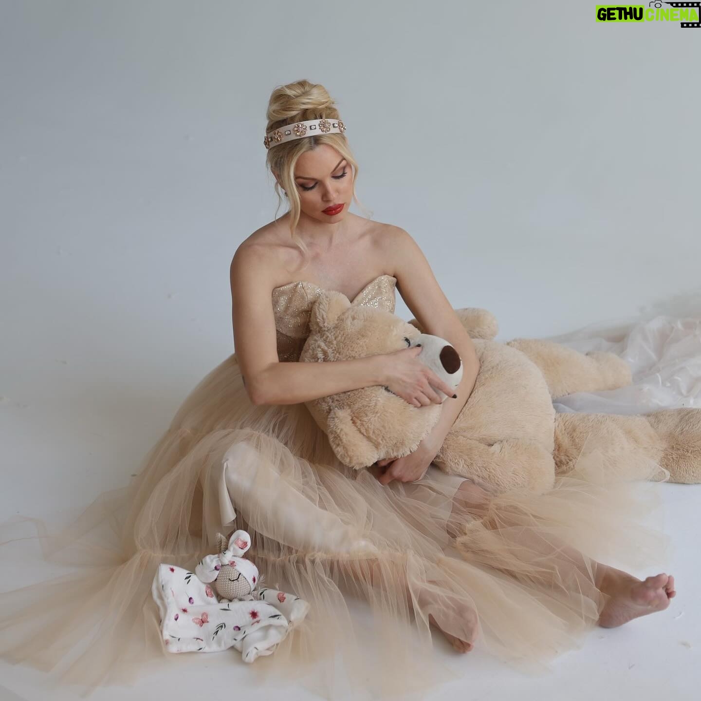 Vicky Kavoura - 3 Likes - I 🤍 all the feelings of pregnancy 🤭
#🤍