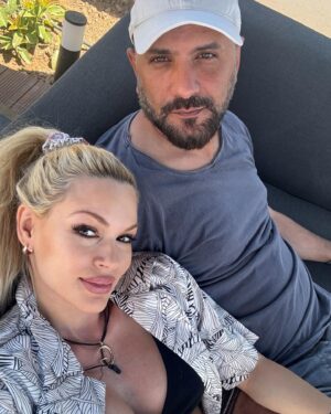 Vicky Kavoura Instagram - 💞🍼⭐️
Το party μας! #blessed 🙏🏽

#partytime 

#babyshower 
#Μ