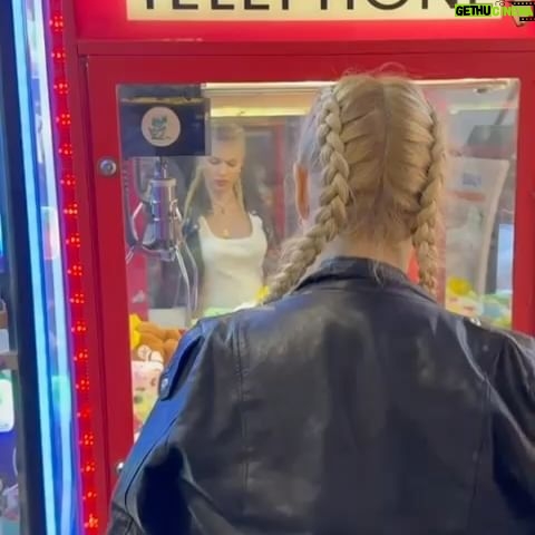 Vicky Kavoura - 3 Likes - 💥🥴ηθελα να κερδίσω!!!