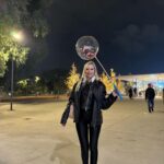Vicky Kavoura Instagram - Εύχομαι το 2024 να σου φέρει αυτό που θέλεις πιο πολύ 💫 #love #believe #happiness #🎀