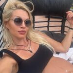 Vicky Kavoura Instagram – 🍓1🍓2 or 🍓3?

#pregnancy #feelings #waitingforyou #9months