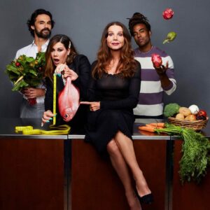 Victoria Abril Instagram - Amigos españoles ! Hoy estrenamos la nueva temporada de @masterchefcelebrityes. A las 22h10 en la Una @rtve !
