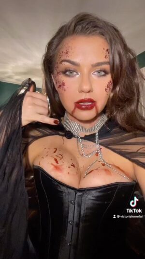 Victoria Konefal Instagram - Love at first bite ❤️‍🔥🩸