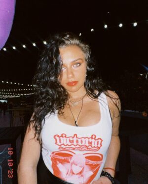 Victoria Konefal Instagram - ❣️victoria is my girlfriend❣️