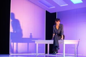 Victoria Luengo Instagram - PRIMA FACIE 🫀la noche de estreno del viernes no se me olvidará en mucho tiempo. Gracias.

A partir del 31/08 en los @teatroscanal, solo 16 funciones. 

📷: Omar Antuña
