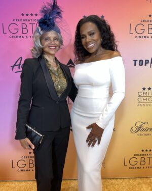 Victoria Rowell Instagram - I’m at the Inaugural Critics Choice Awards for LGBTQ  Cinema & Television Awards w/the indomitable talented @thesherylleeralph #friendsforlife
