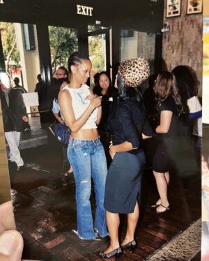 Victoria Rowell Instagram - Thanking the gorgeous @TyraBanks on ⁦‪@uscedu campus for donating time for #foster youth #career day #flashbackfriday