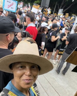 Victoria Rowell Instagram - #STRIKE for a fair deal! And WHERE are some of you #soap actors??? YOU may hv a different contract but YOU benefit from what your fellow actors are fighting for — pension, health, fair pay…more. AND some of you work/worked in #primetime & films. WE are in this together! GET ON THE LINE and support your brothers & sisters!  @paramountco @sagaftra @wgawest