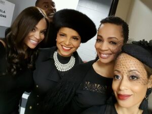 Victoria Rowell Instagram - #flashbackfriday working w/these talented actresses essence_says @joyfuldrake …MORE was pure #joy🔥🔥🔥