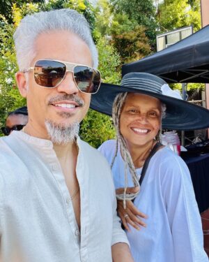 Victoria Rowell Instagram - Oh, yes @paramountco @cbstv @goodsamcbs @youngandrestlesscbs #diagnosismurder tech alum @solaponte stays connected! Get ready for Sol’s Stevie Wonder LA Tribute / ART Exhibition / October 2023! 🔥🔥🔥