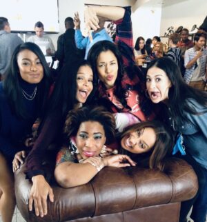 Victoria Rowell Instagram - Who else do you see w/me having #fun on set besides @macygray @lala @tatyanaali