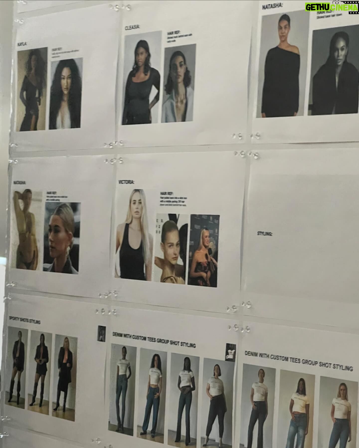 Victoria Baldesarra Instagram - @goodamerican BTS 💙 shooting with this squad & crew was a dream come true!