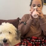 Victoria Charlton Instagram - C’est ma fête de 2 ans 🤓 J’aime beaucoup les bisous de mes grands-mamans, dormir avec maman, marcher avec papa, aller à Baie-Comeau et gosser mes frères et soeurs ❤️🐶