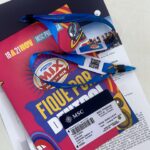 Victoria Macan Instagram - A @promoacaooficial me convidou pra viver dias mágicos no @naviodamixoficial 🤍🚢✨ E eu ainda não tenho palavras pra explicar o quão incrível é fazer parte de um cruzeiro assim, temático e com um line recheado de artistas tão especiais ✨ Viver essa experiência é algo que todos devem viver um dia… aguardem que ainda tenho muitos registros pra postar 💃🏻🪩 OBRIGADA MELHOR E MAIOR EMPRESA DE CRUZEIROS TEMÁTICOS DO MUUUUUNDO por proporcionar tudo isso! 🌎👆🏽🚢✨