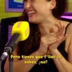 Victoria Martín Instagram - El plan de @livingpostureo para conocer gente nueva con la que degustar quesos y vinos no convence demasiado a @percebesygrelos ni a @patriciaespejo__. ¿Os convence a vosotras? 😂