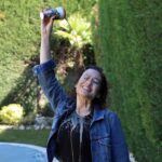 Victoria Martín Instagram - 🎁¡SORTEO CERRADO!🎁 No os podéis imaginar lo feliz que estoy por haber ENGAÑADO a @kaikucaffelatte (¡por fin!). Me gusta tanto #KaikuCaffèLatte que, en vez de beberlo, me lo tiro por toda la cara como la mujer empoderada e independiente que soy. Kaiku Caffè Latte, te quiero tanto que yo no sudo agua, sales minerales y toxinas; yo sudo vuestro café. Y como quiero que vosotras y vosotros seáis igual de afortunados que yo, sorteo un ☕ lote de Kaiku Caffè Latte ☕ y unos buenos 🎧 AURICULARES INALÁMBRICOS DE LA MANZANITA 🎧 para que podáis escuchar mi dulce voz en mi podcast (por ejemplo) mientras miráis por la ventana con un buen café y pensáis en todo lo que os va a deparar la vida (que tal y como va el mundo, es más bien poco). Para participar, tenéis que: 1- Seguir a @kaikucaffelatte. 2- Dar like y comentar en este post mencionando a 2 amigos/as a los que les vendría bien un cafelito por la mañana para espabilar. ☕ Podéis participar cuantas veces queráis, siempre que mencionéis a gente distinta :) ☕ Sorteo activo hasta el martes 30 de marzo de 2021. ☕ Anunciaremos ganador/a el miércoles 31. Besos, suerte y OKM. #publi