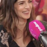 Victoria Martín Instagram - Hoy se viene @claralago1 💕💕💕 y hablamos de mil cosas. Entre otras, ocultar la regla o tener unas tetas enormes. De verdad, la preadolescencia es la peor cosa para una chica. Ya en @podimo_es